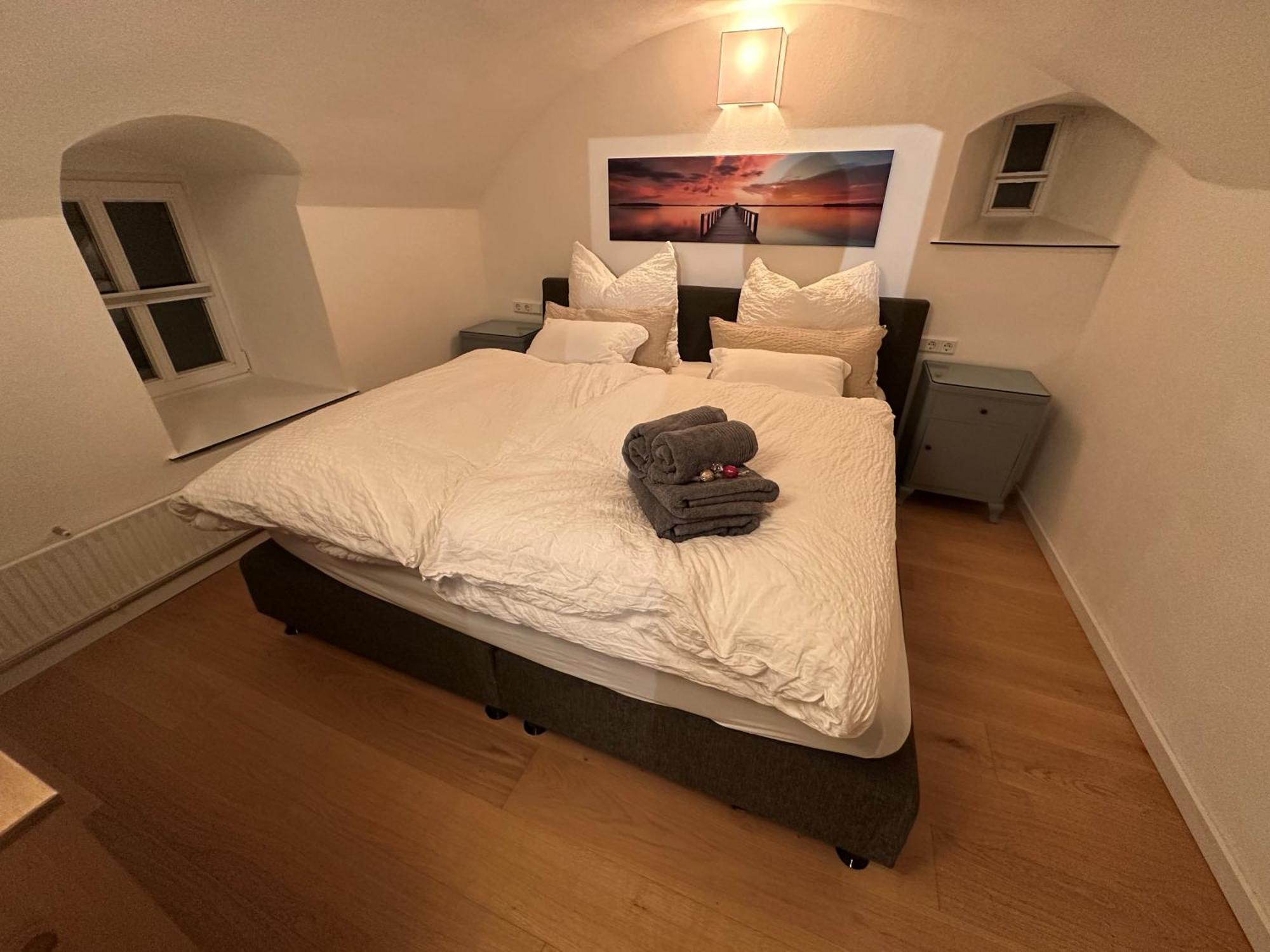 Ferienwohnung Uli24 - Zentral, Stilvoll, Ruhig Schwaebisch Hall Ngoại thất bức ảnh